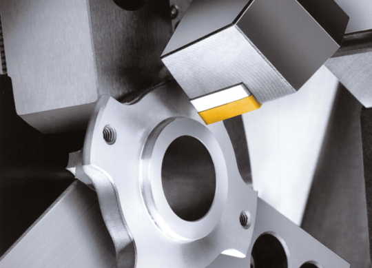 CUTEX-160 6"-8" CHUCK HORIZONTAL TURNING CENTER